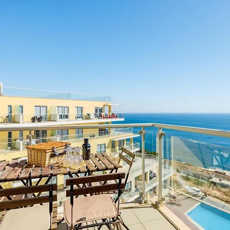 Sunshine Cliffs Sesimbra